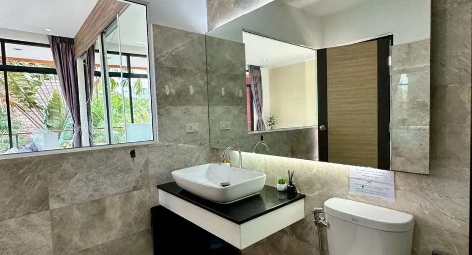 For rent 2 bed condo in Mueang Phuket, Phuket