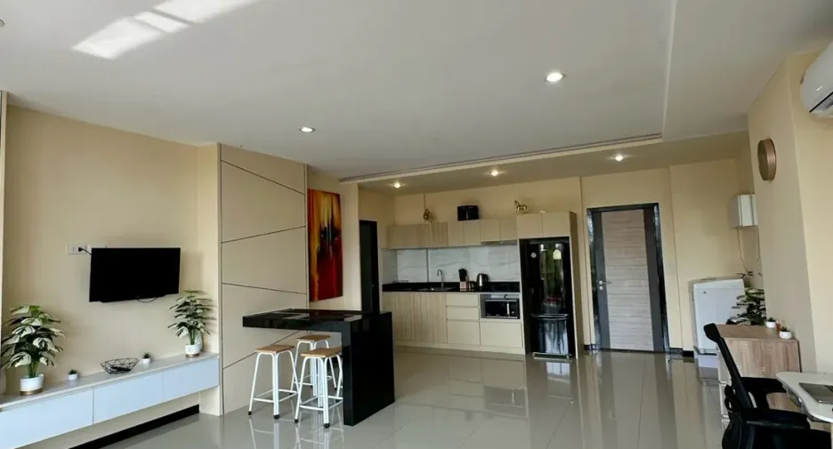 For rent 2 bed condo in Mueang Phuket, Phuket
