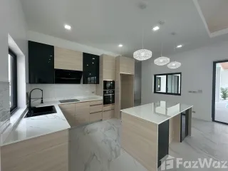 For sale 4 bed house in Hua Hin, Prachuap Khiri Khan