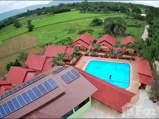 For sale 13 bed hotel in Kaset Sombun, Chaiyaphum