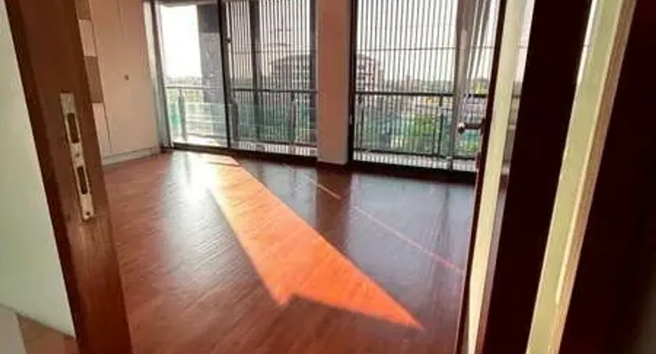 For rent and for sale 18 bedrooms office in Bang Phli, Samut Prakan