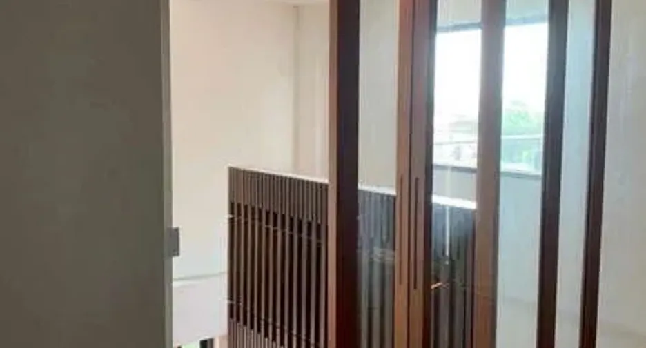 For rent and for sale 18 bedrooms office in Bang Phli, Samut Prakan