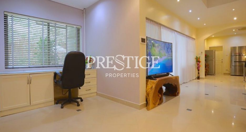 For sale 2 bed house in Bang Lamung, Chonburi