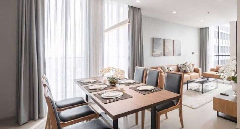 For rent 3 bedrooms condo in Pathum Wan, Bangkok