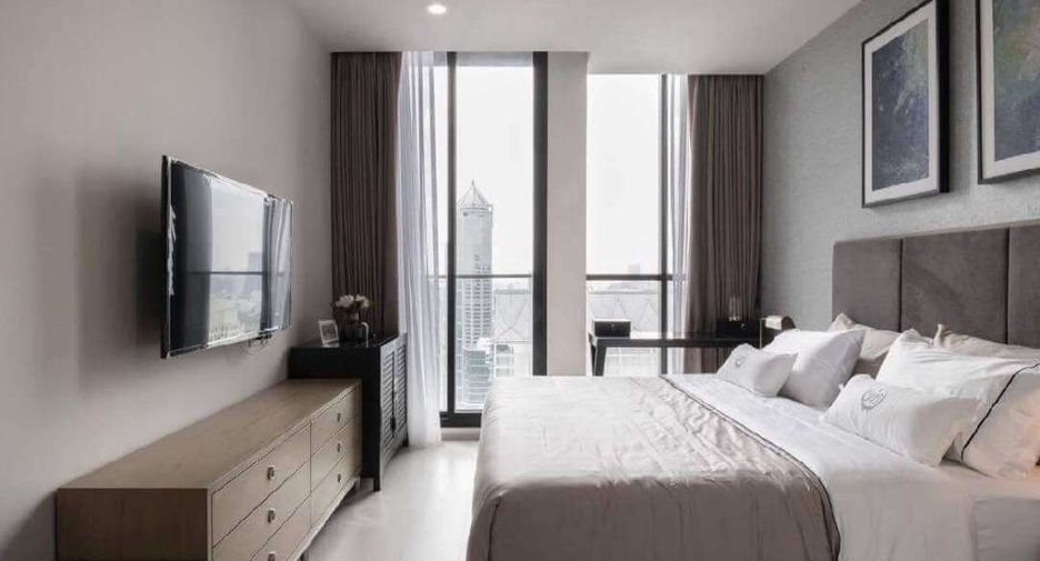 For rent 3 bedrooms condo in Pathum Wan, Bangkok