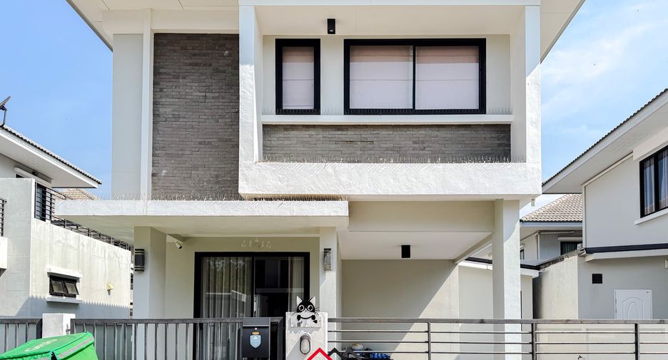 For sale 2 bed house in Bang Lamung, Chonburi