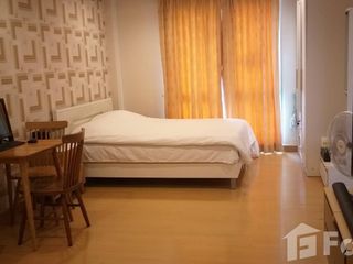 For sale studio condo in Wang Thonglang, Bangkok