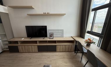 For rent 1 bed condo in Huai Khwang, Bangkok