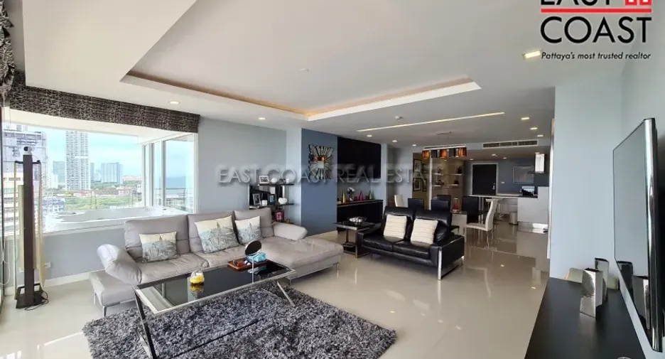For rent 3 bedrooms condo in Jomtien, Pattaya