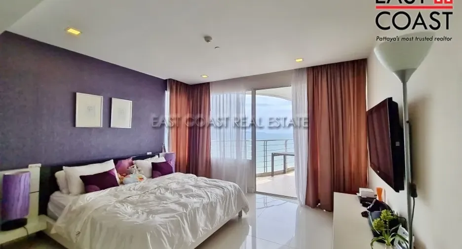 For rent 3 bedrooms condo in Jomtien, Pattaya