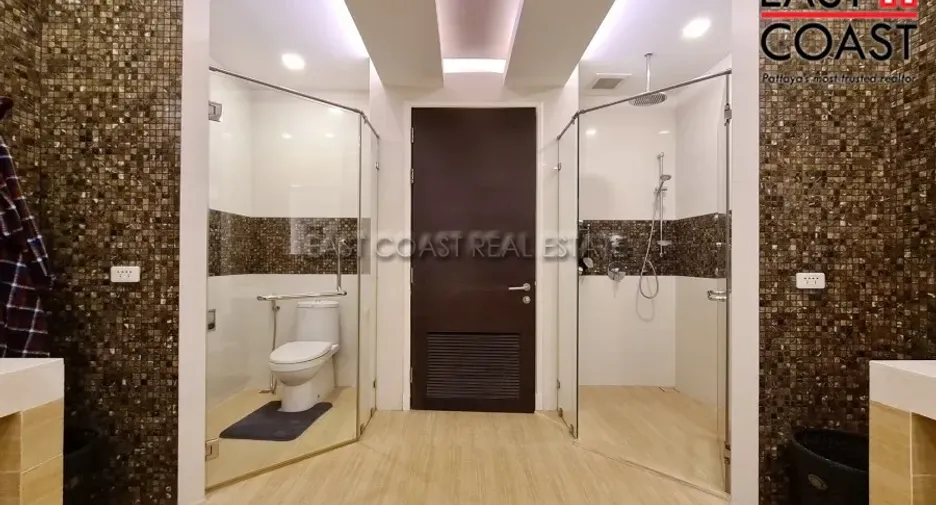 For rent 3 bedrooms condo in Jomtien, Pattaya