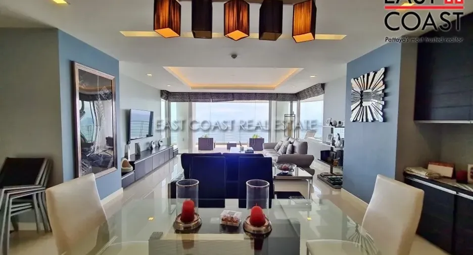 For rent 3 bedrooms condo in Jomtien, Pattaya