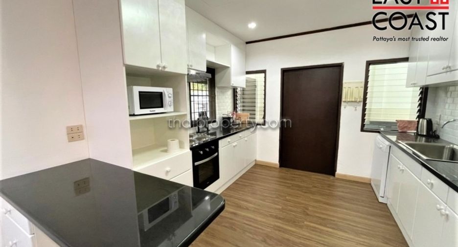 出租 3 卧室 独立屋 在 Sattahip, Chon Buri