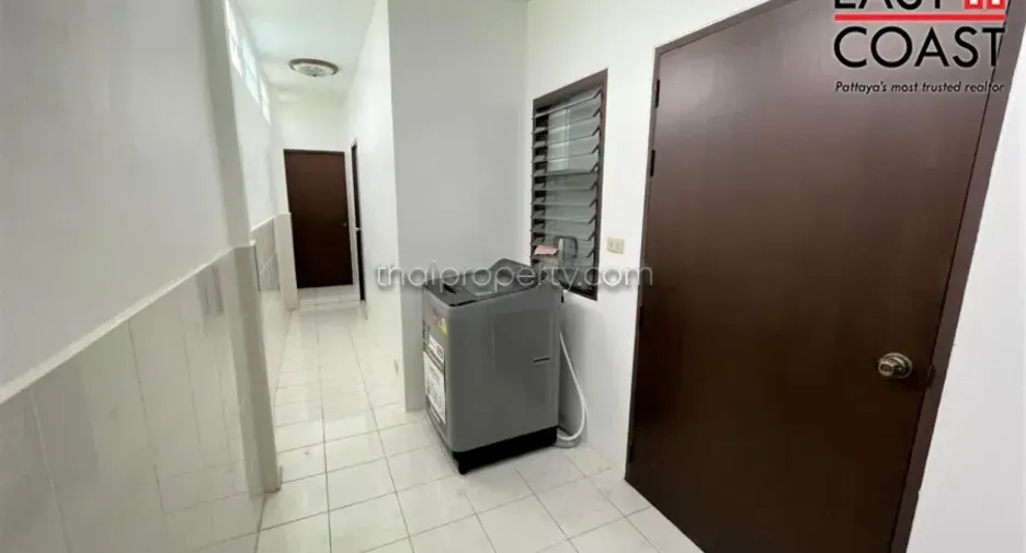 For rent 3 bedrooms house in Na Jomtien, Pattaya