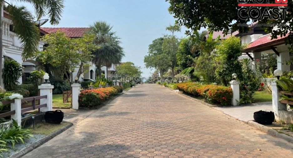 出租 3 卧室 独立屋 在 Sattahip, Chon Buri