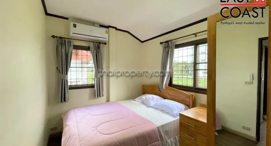 For rent 3 bedrooms house in Na Jomtien, Pattaya