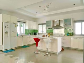 For rent and for sale 4 bed house in Bang Lamung, Chonburi