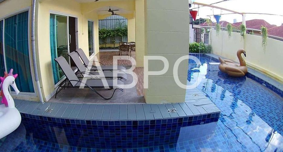 Haus zur Miete und zum Kauf mit 7 Zimmer in Bang Lamung, Chonburi