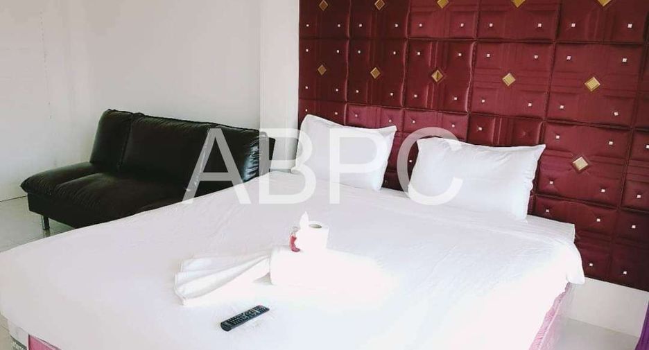 Haus zur Miete und zum Kauf mit 7 Zimmer in Bang Lamung, Chonburi