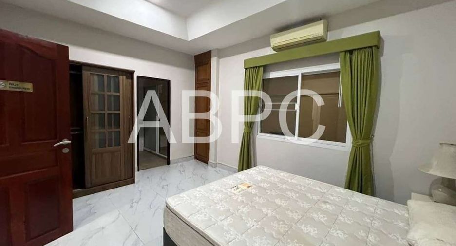À vendre 4 chambres maison à Bang Lamung, Chonburi