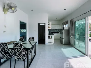 For rent 2 bed townhouse in Hua Hin, Prachuap Khiri Khan