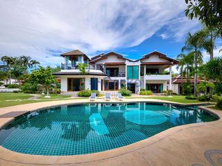 For sale 9 bed house in Sattahip, Chonburi
