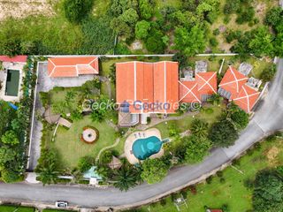 For sale 9 bed house in Sattahip, Chonburi