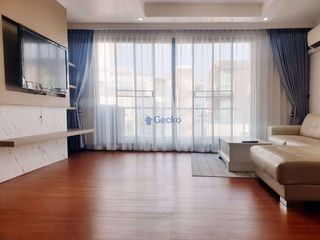 For rent 3 bed condo in Bang Lamung, Chonburi