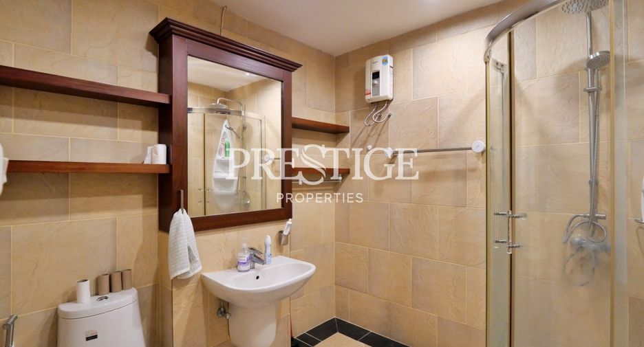 For rent 3 bedrooms condo in Bang Lamung, Chonburi