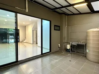 For rent office in Lat Phrao, Bangkok