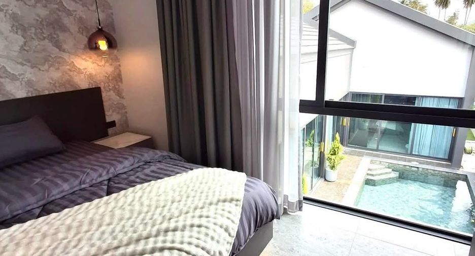 For sale 4 bed villa in Bang Lamung, Chonburi