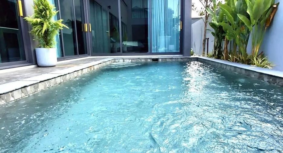 For sale 4 bed villa in Bang Lamung, Chonburi