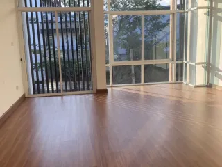 For rent 5 bed retail Space in Mueang Chiang Mai, Chiang Mai