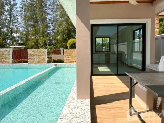 For rent 3 bed villa in Pran Buri, Prachuap Khiri Khan