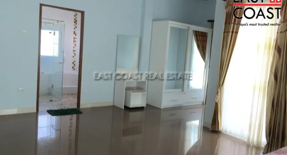 À louer et à vendre 6 chambres maison à Jomtien, Pattaya