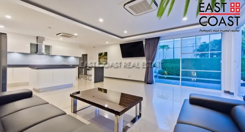 For rent 5 bedrooms house in Bang Lamung, Chonburi