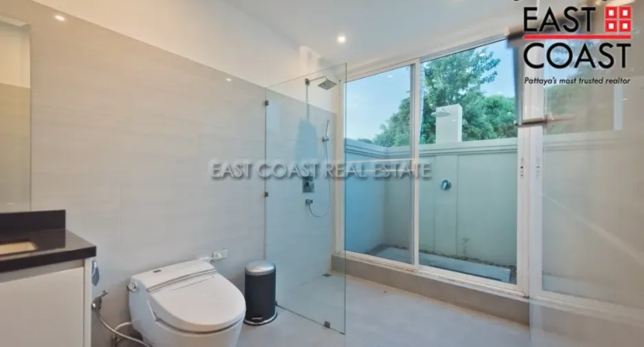 For rent 5 bedrooms house in Bang Lamung, Chonburi