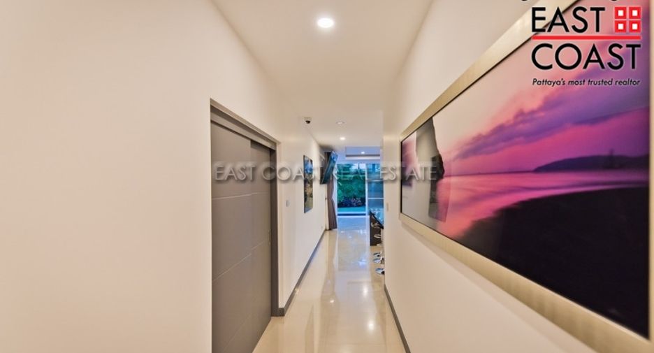 Casa en alquiler de 5 habitaciones en Bang Lamung, Chonburi