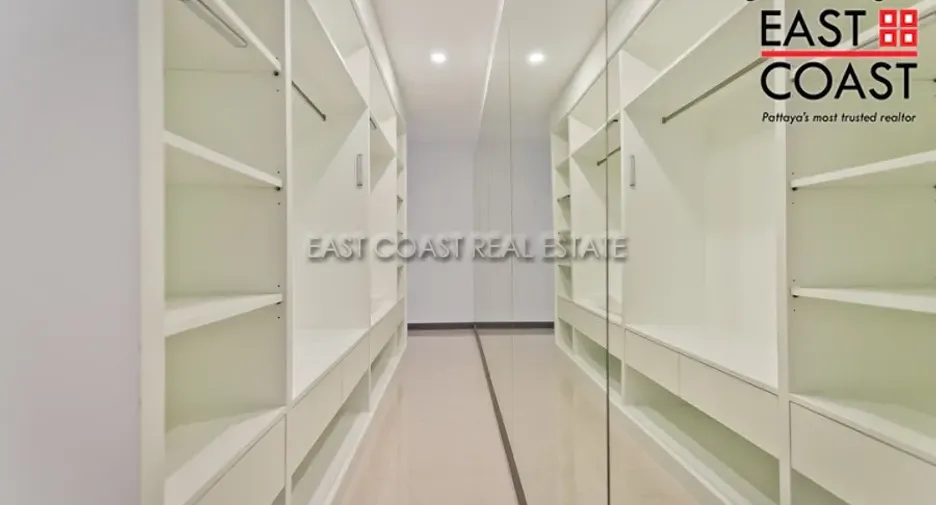 For rent 5 bedrooms house in Bang Lamung, Chonburi