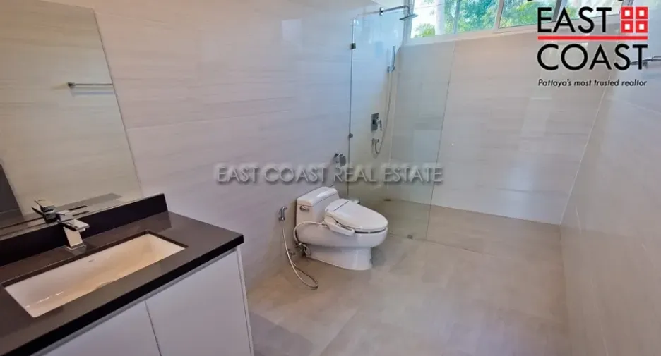 For rent 5 bedrooms house in Bang Lamung, Chonburi