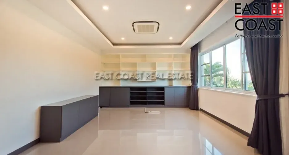 For rent 5 bedrooms house in Bang Lamung, Chonburi