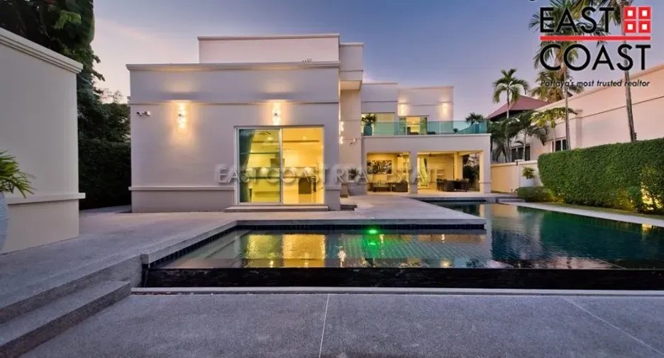 For rent 5 bedrooms house in Bang Lamung, Chonburi