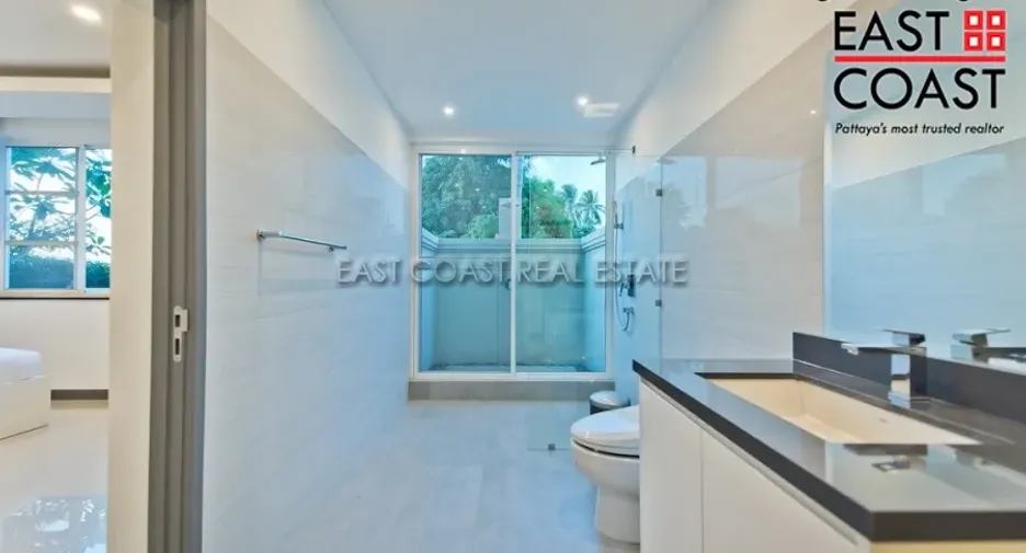 For rent 5 bedrooms house in Bang Lamung, Chonburi