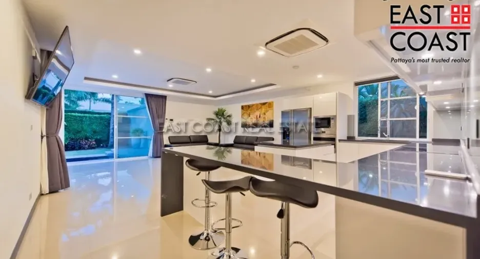 For rent 5 bedrooms house in Bang Lamung, Chonburi
