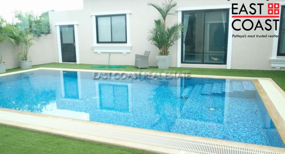For rent 3 bedrooms house in East Pattaya, Pattaya