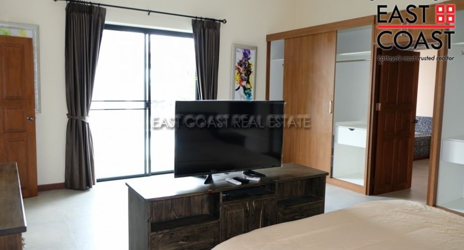 For rent 3 bedrooms house in East Pattaya, Pattaya