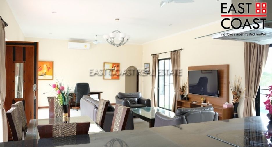 For rent 3 bedrooms house in East Pattaya, Pattaya