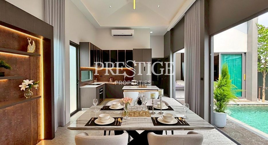For sale 4 bed house in Bang Lamung, Chonburi