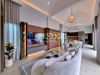 Haus zum Kauf mit 4 Zimmer in Bang Lamung, Chonburi