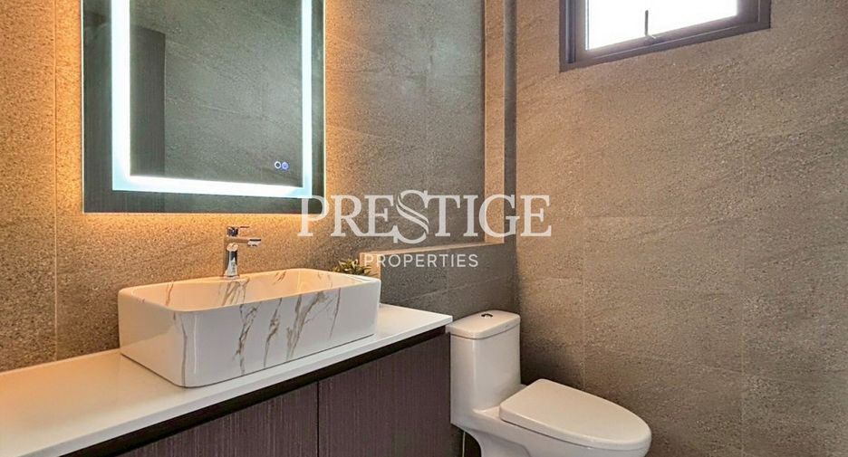 For sale 4 bed house in Bang Lamung, Chonburi